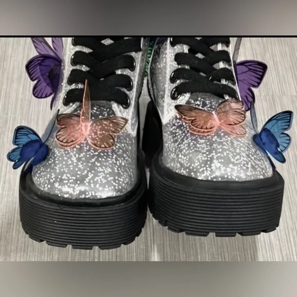 Dolls Kill Club EXX 3D butterfly Terrarium combat boots silver glitter size 5 - Picture 8 of 12